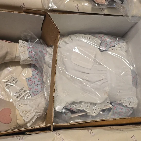 Precious Moments Tell Me Story Of Jesus Doll Hamilton Collection 1994 Vintage - Picture 5 of 7